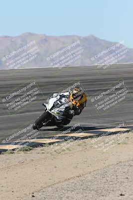 media/Oct-25-2025-Race Pace (Sat) [[47cce5476f]]/Non Verified (1st 20 Minutes of Every Hour)/1-Bowl (10am)/